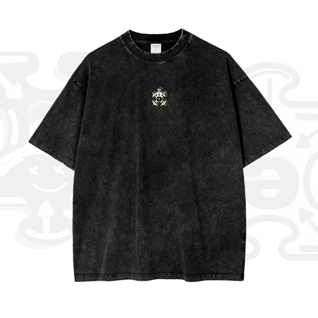 PERSUADED BY HYPERFIXATIONS OVERSIZED TEE